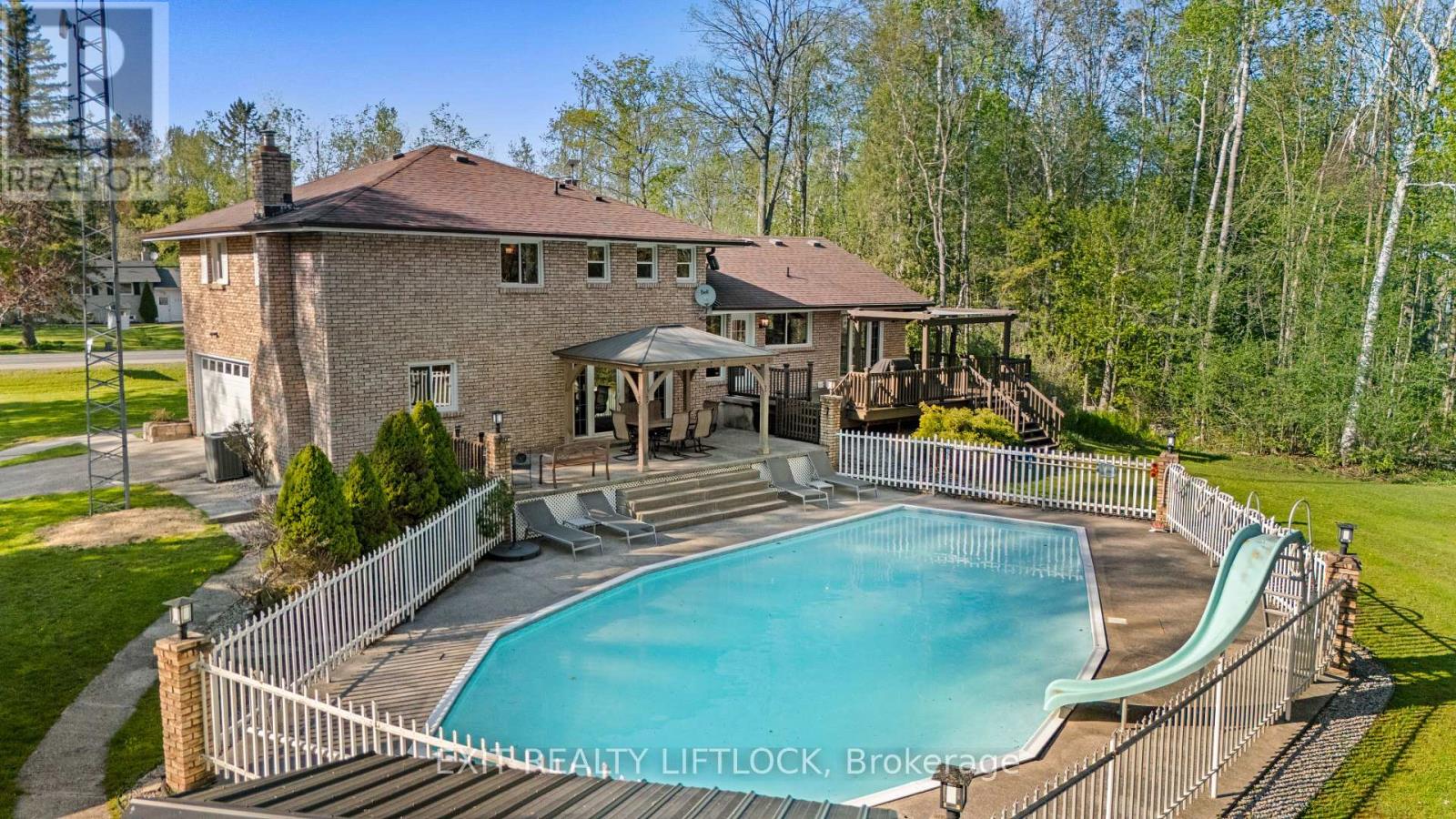 2225 Parkhill Road W, Cavan Monaghan, Ontario  K9J 6X4 - Photo 36 - X13146006