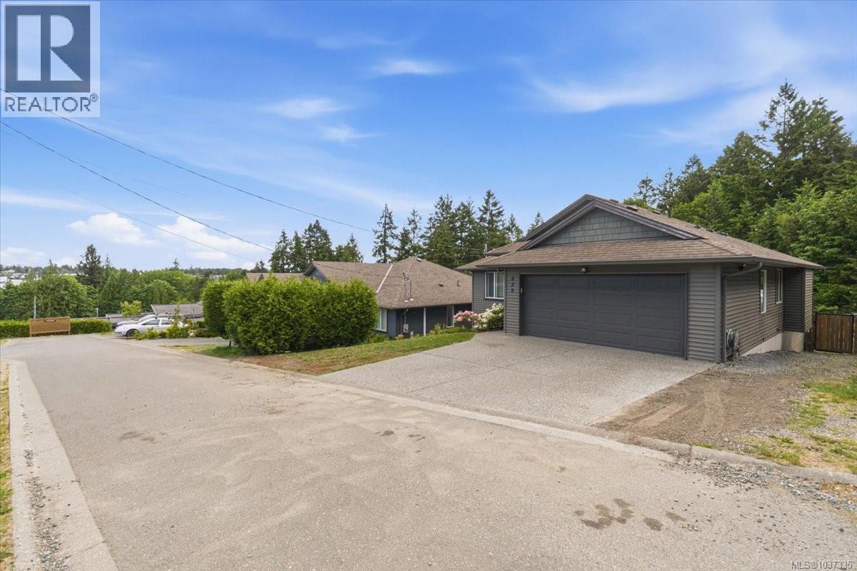 220 Westwood Rd, Nanaimo, British Columbia  V9R 6S3 - Photo 42 - 1037335