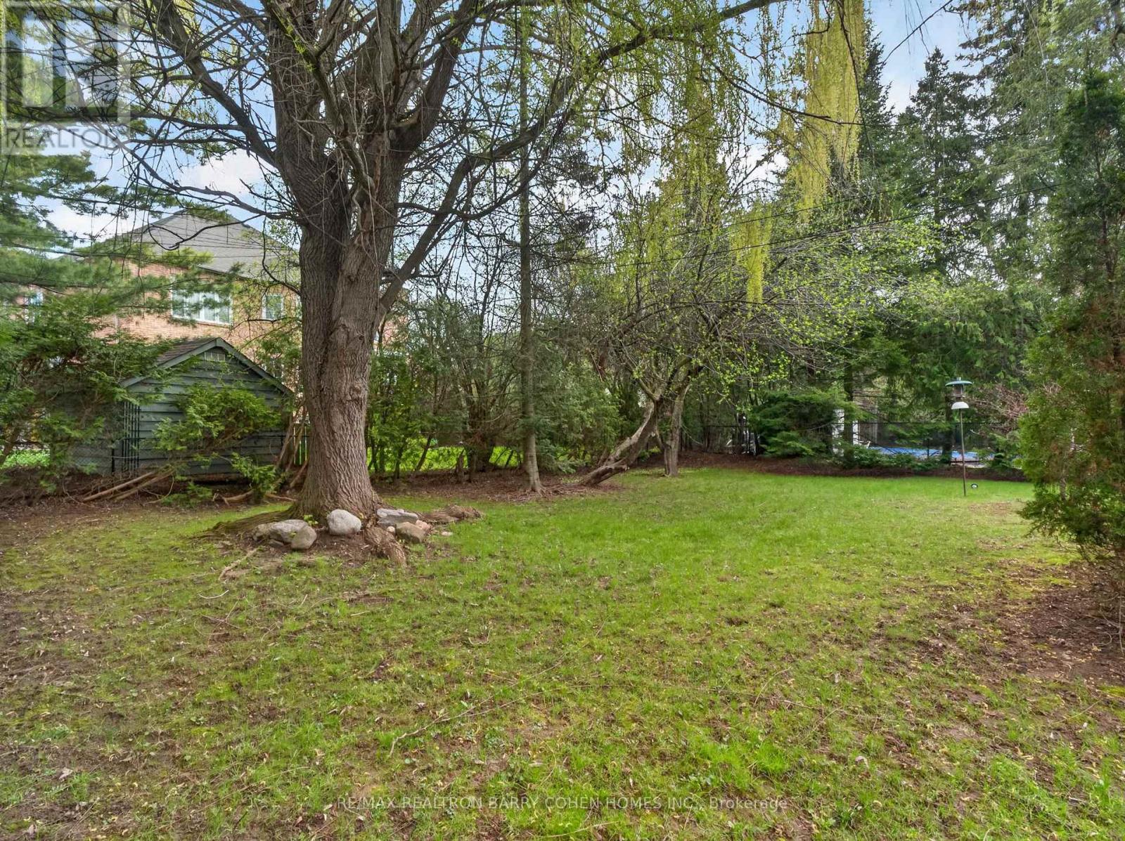 4 Malabar Place, Toronto, Ontario  M3B 1A5 - Photo 15 - C13145988