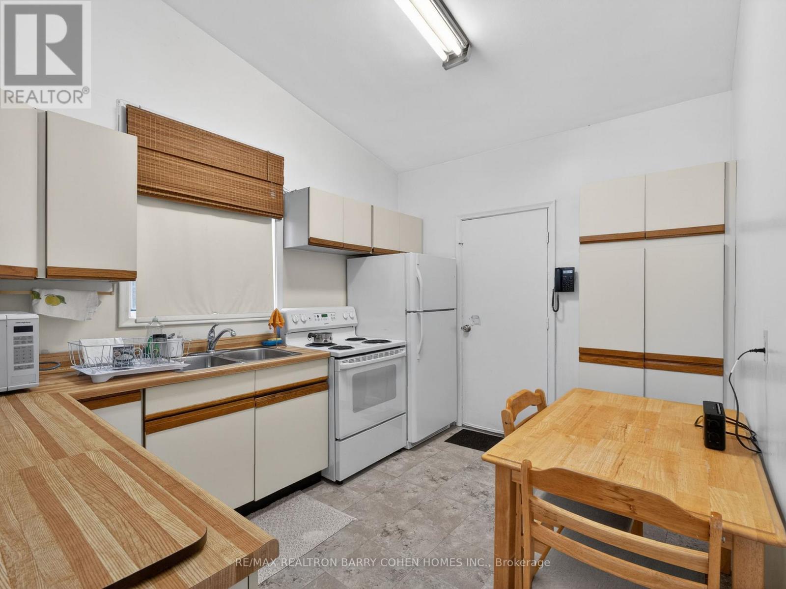4 Malabar Place, Toronto, Ontario  M3B 1A5 - Photo 7 - C13145988