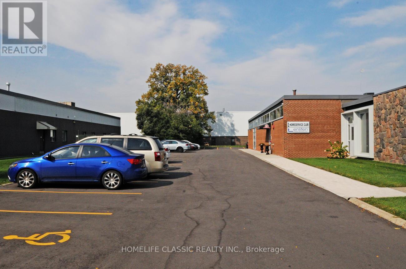 2 - 64 PRINCE ANDREW PLACE, Toronto, Ontario