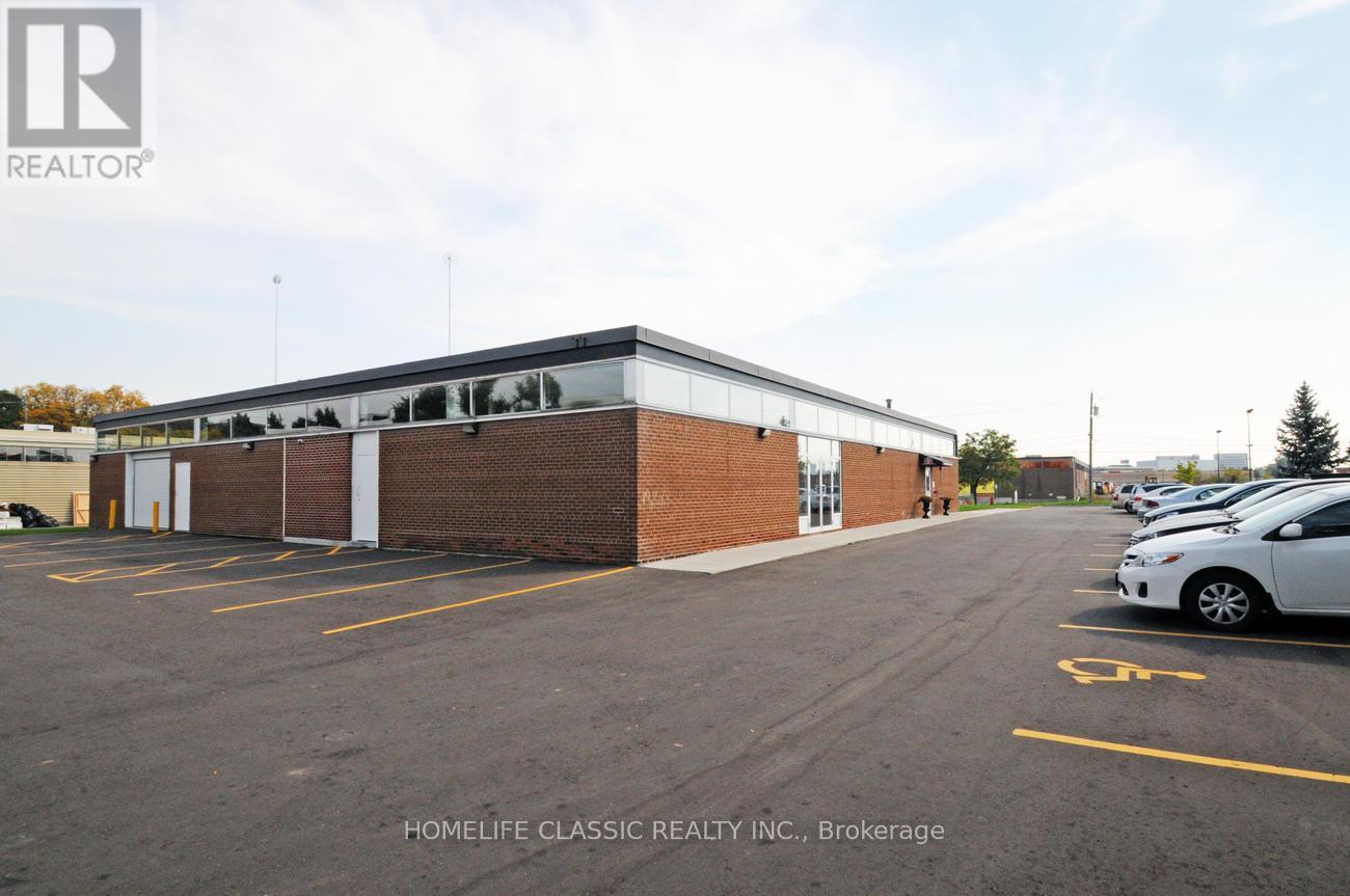 2 - 64 Prince Andrew Place, Toronto, Ontario M3C 2H4 - Photo 3 - C13146090
