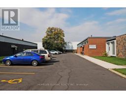 2 - 64 PRINCE ANDREW PLACE, Toronto, Ontario