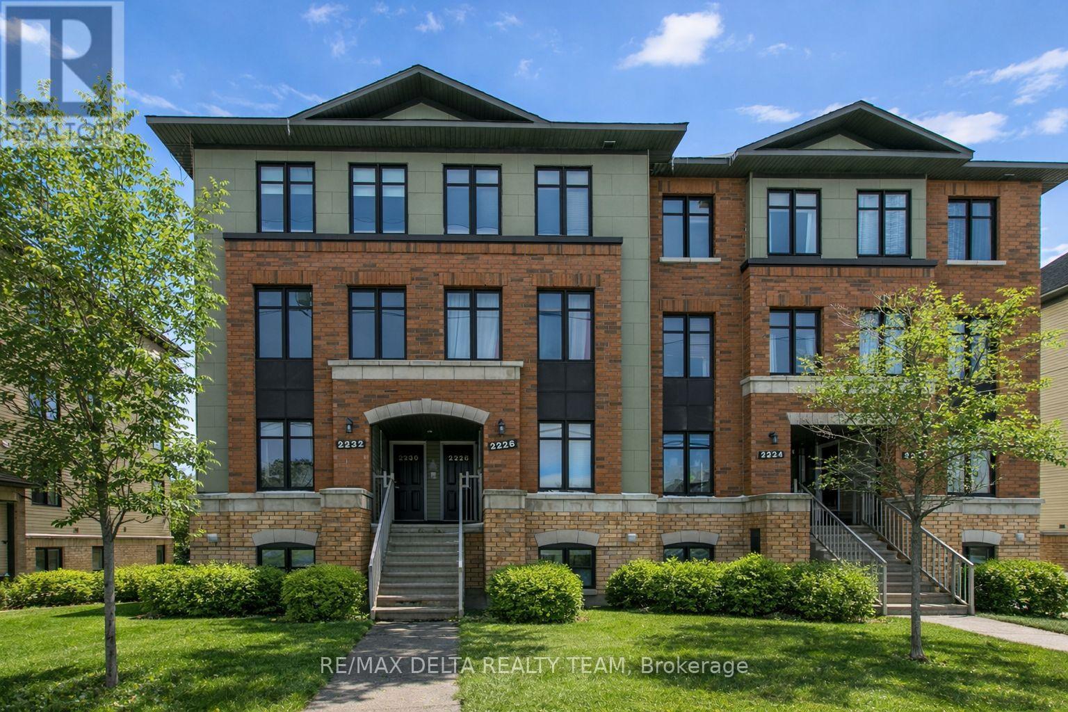 8 - 2230 TENTH LINE ROAD, Ottawa, Ontario