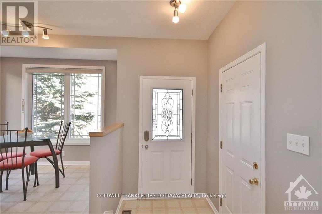 100 Sunvale Way, Ottawa, Ontario  K2G 6X4 - Photo 2 - X13146068