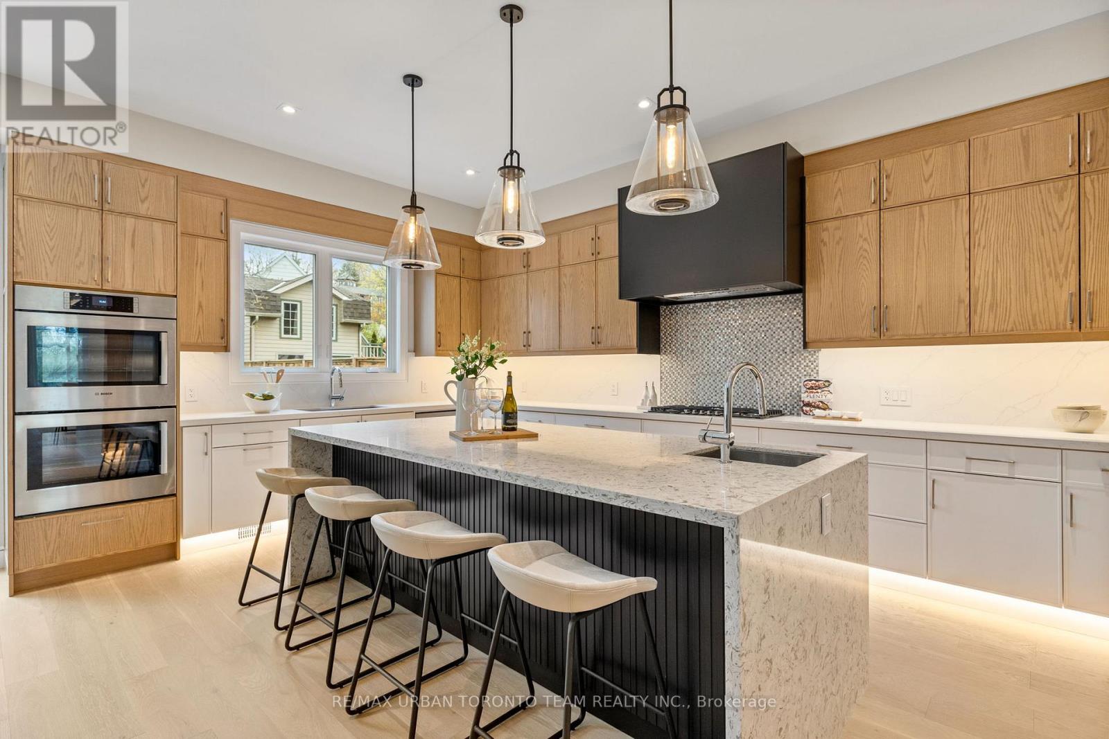 4 Drake Crescent, Toronto, Ontario  M1M 1A2 - Photo 12 - E13145976