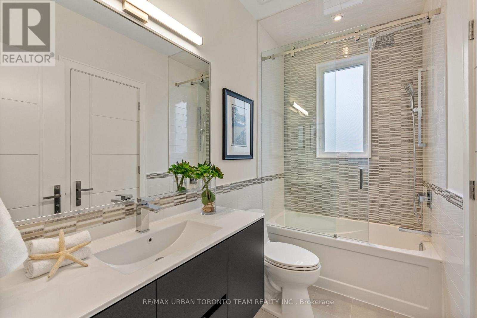 4 Drake Crescent, Toronto, Ontario  M1M 1A2 - Photo 20 - E13145976
