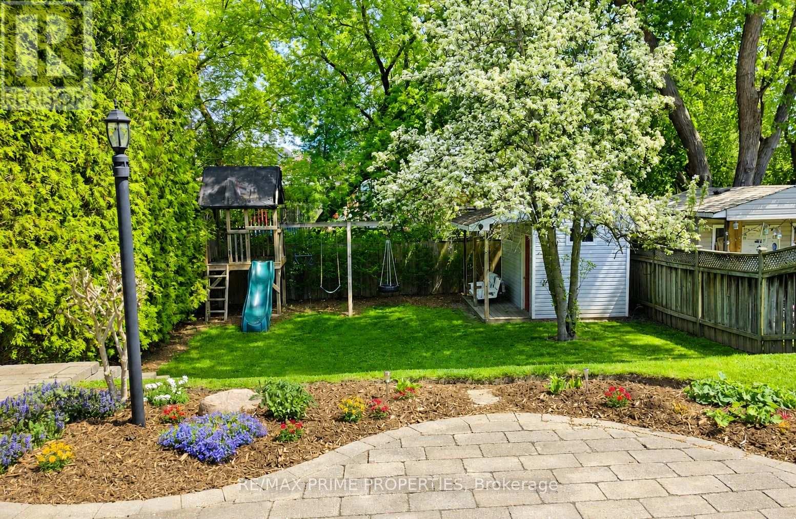 17 TARDREE PLACE, Toronto, Ontario