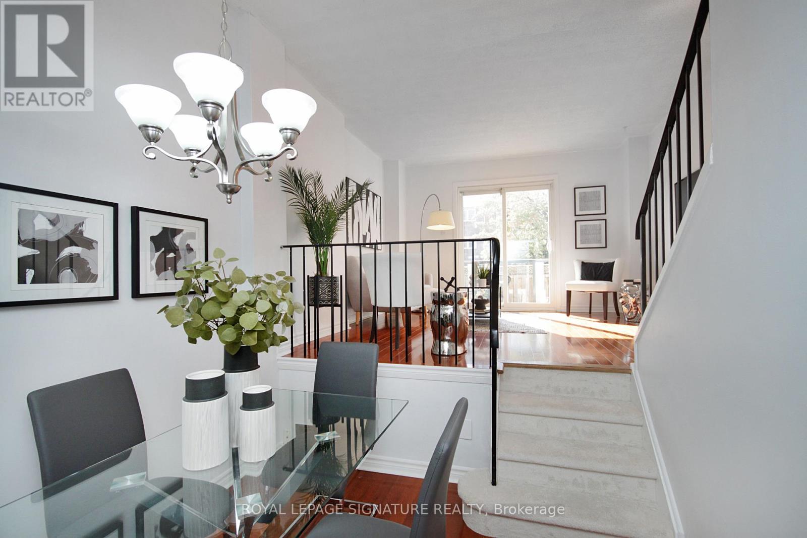 36 Lount Street, Toronto, Ontario  M4J 5A1 - Photo 7 - E13145270