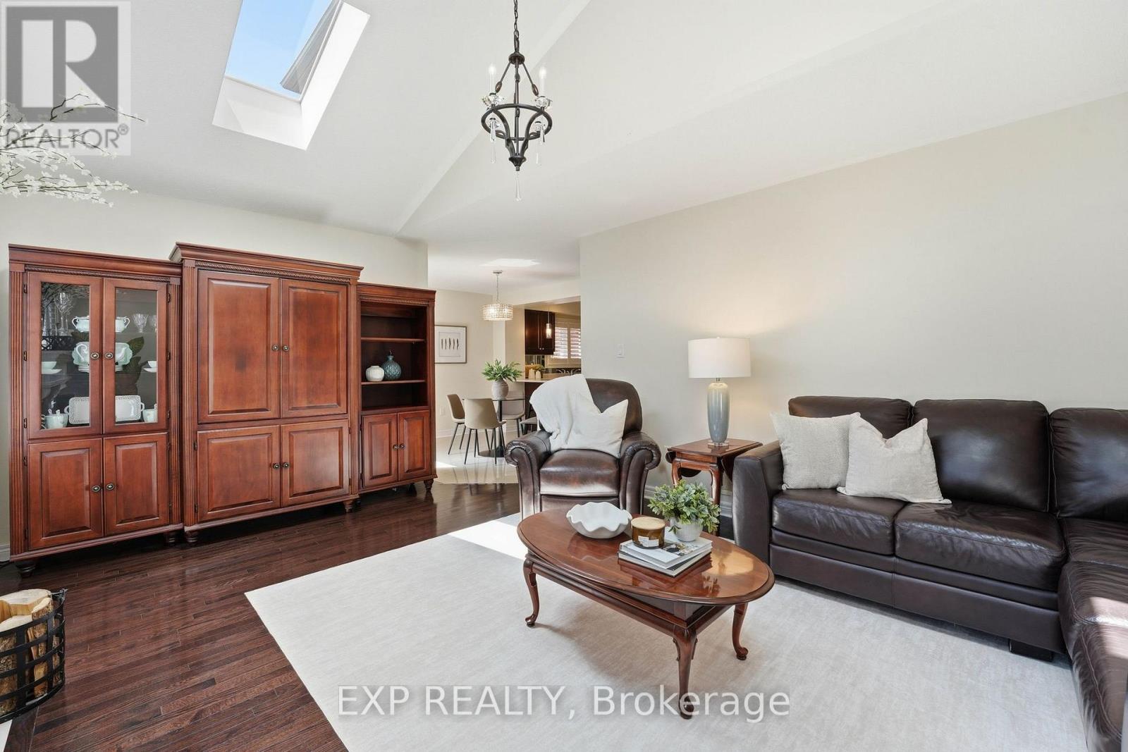 15 Green Darner Trail, Bradford West Gwillimbury (Bradford), Ontario  L3Z 0M1 - Photo 11 - N13145990