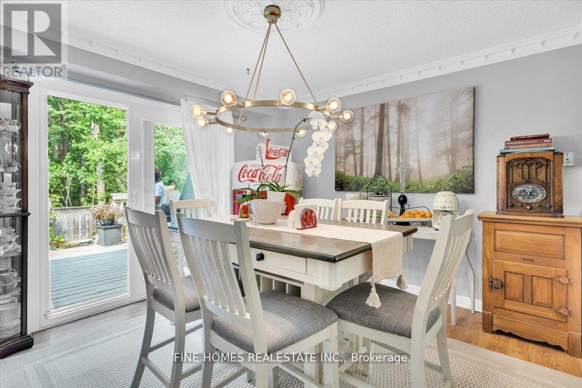 153 Browning Trail, Barrie (Letitia Heights), Ontario L4N 6R2 - Photo 12 - S13146032