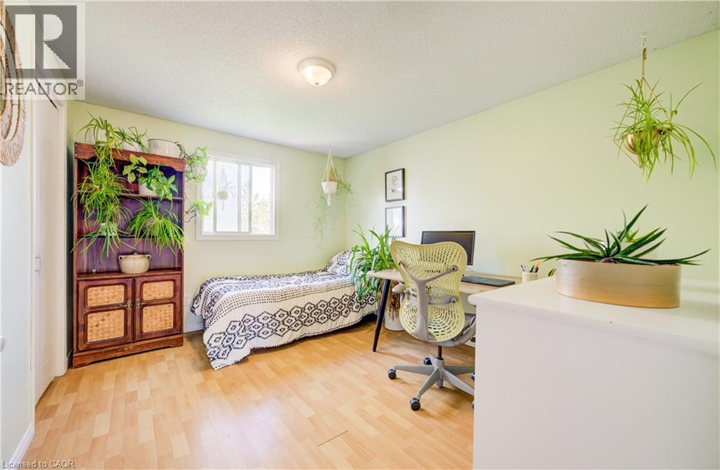 35 Camrose Court, Kitchener, Ontario  N2M 5J3 - Photo 24 - 40831504
