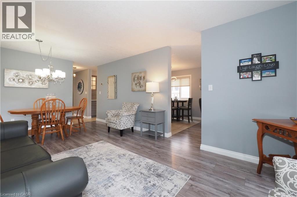 70 Queen Charlotte Crescent, Kitchener, Ontario  N2E 3N6 - Photo 13 - 40830310