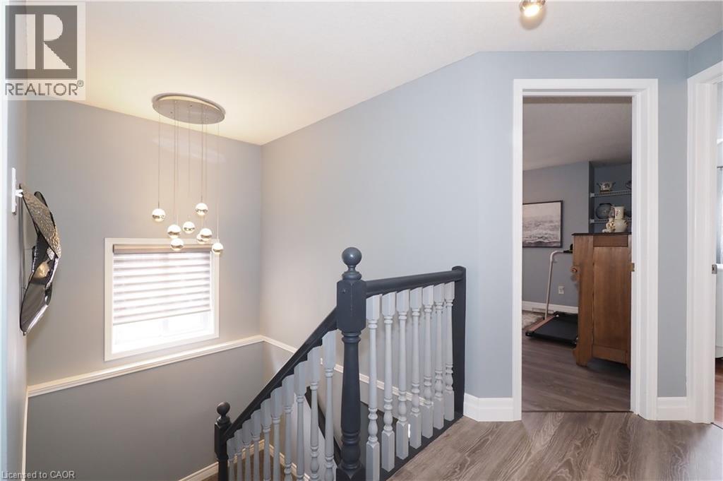 70 Queen Charlotte Crescent, Kitchener, Ontario  N2E 3N6 - Photo 31 - 40830310