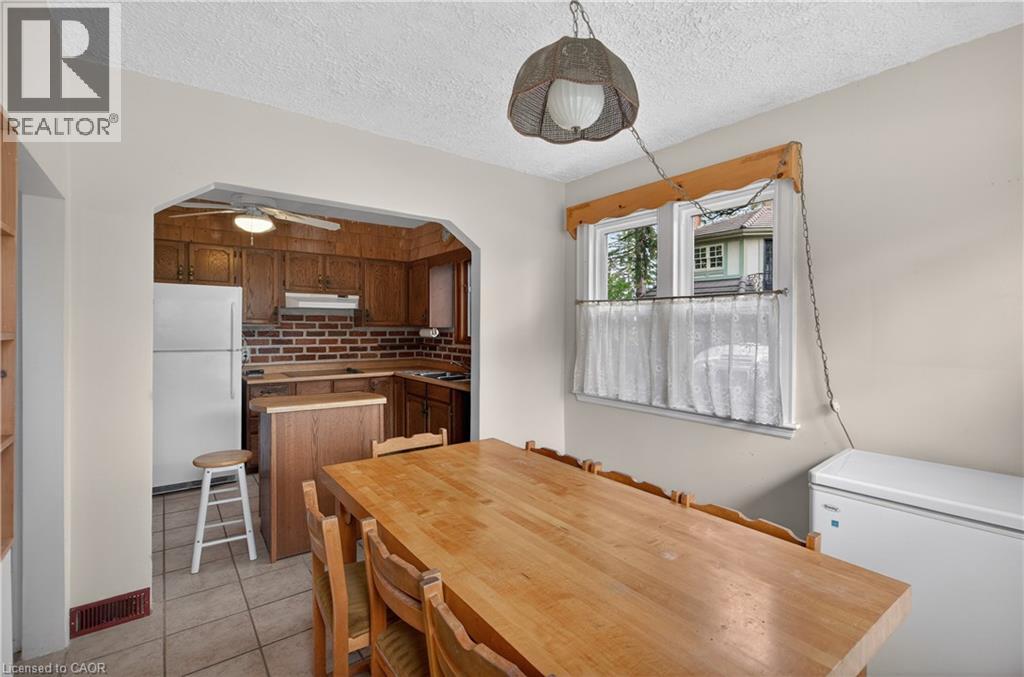 893 Lasalle Park Road, Burlington, Ontario  L7T 1M6 - Photo 11 - 40830110