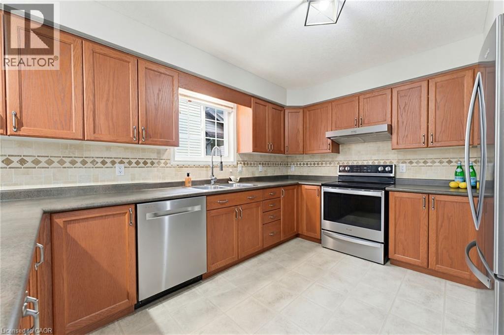 740 Reid Crescent, Listowel, Ontario  N4W 0A2 - Photo 9 - 40829091
