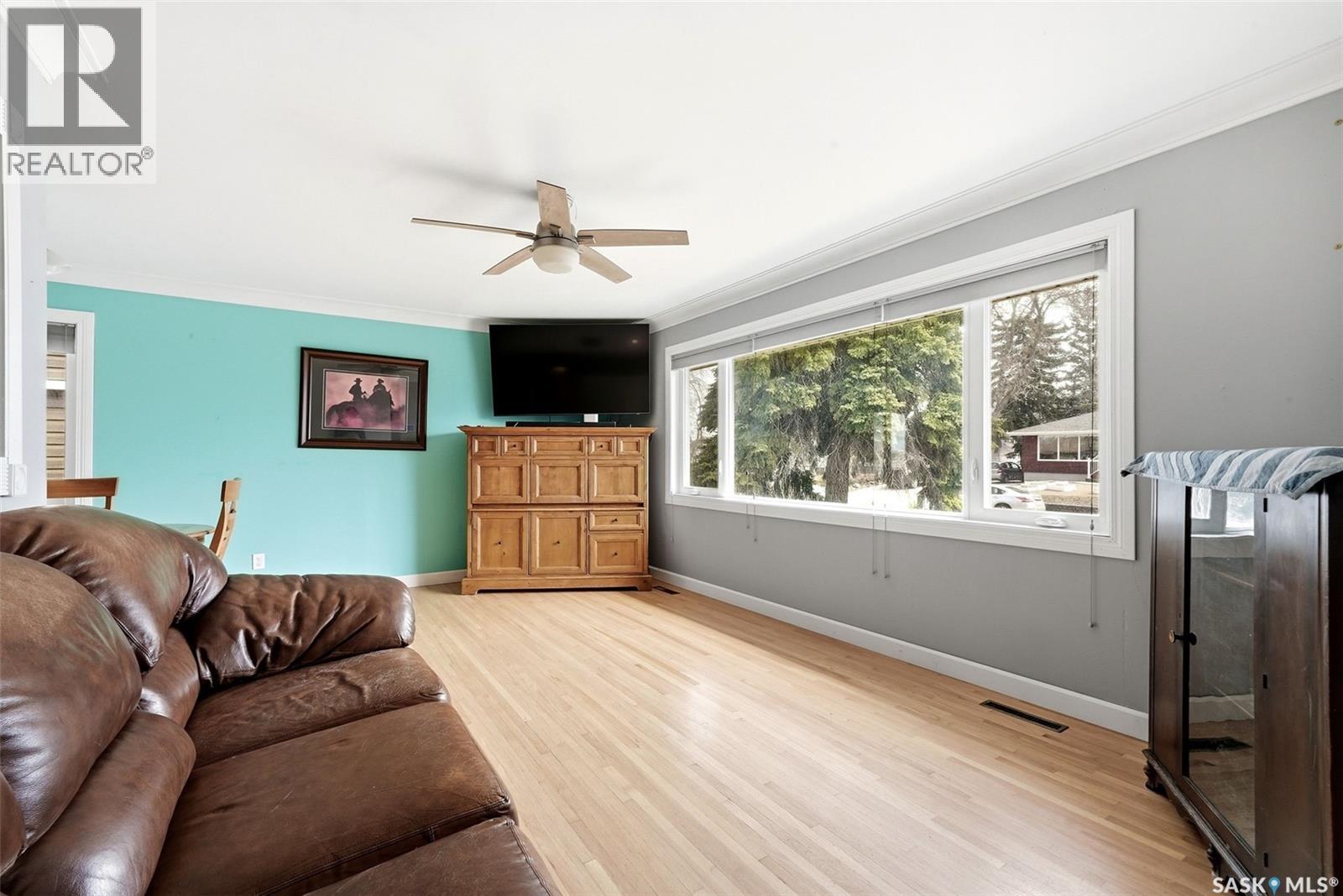 2510 Edward Street, Regina, Saskatchewan  S4S 0M8 - Photo 5 - SK034426