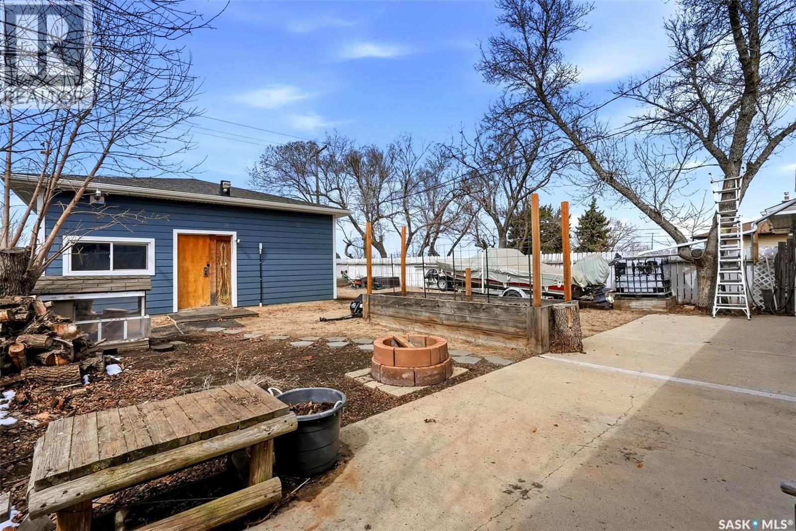 2510 Edward Street, Regina, Saskatchewan  S4S 0M8 - Photo 22 - SK034426