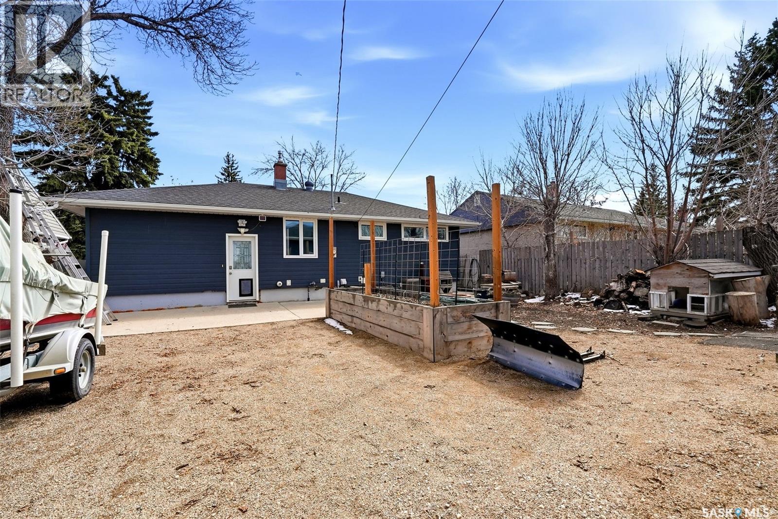 2510 Edward Street, Regina, Saskatchewan  S4S 0M8 - Photo 24 - SK034426