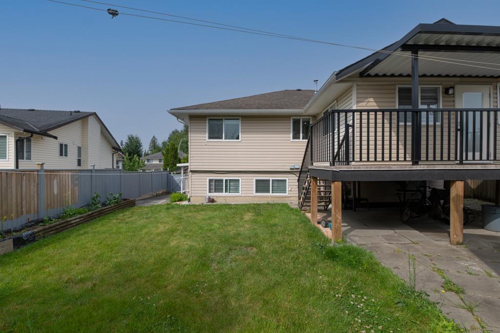 30617 Curlew Drive, Abbotsford, British Columbia  V2T 5J3 - Photo 7 - R3125126