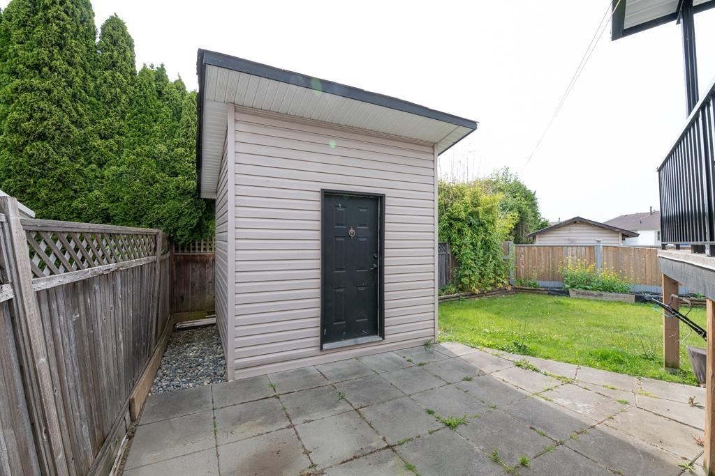 30617 Curlew Drive, Abbotsford, British Columbia  V2T 5J3 - Photo 8 - R3125126