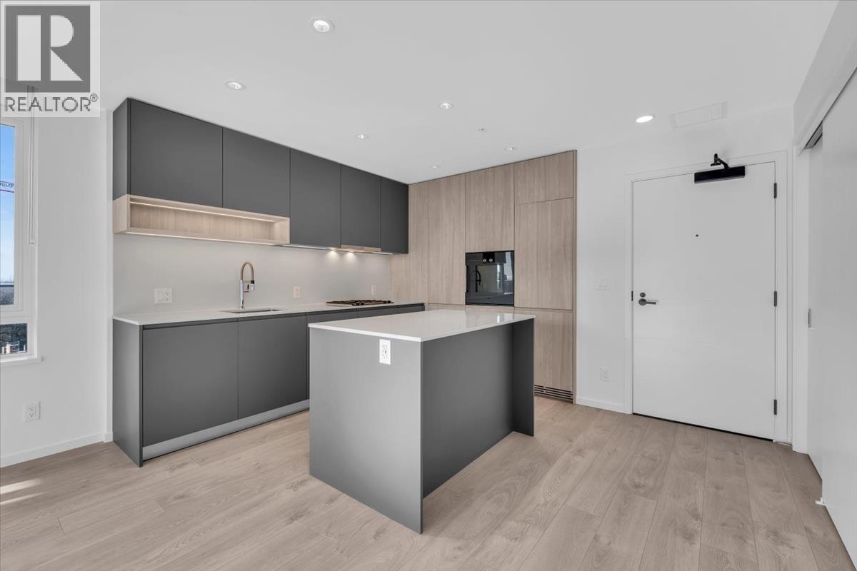 Listing Picture 5 of 16 : 933 6300 MINORU BOULEVARD, Richmond / 烈治文 - 魯藝地產 Yvonne Lu Group - MLS Medallion Club Member