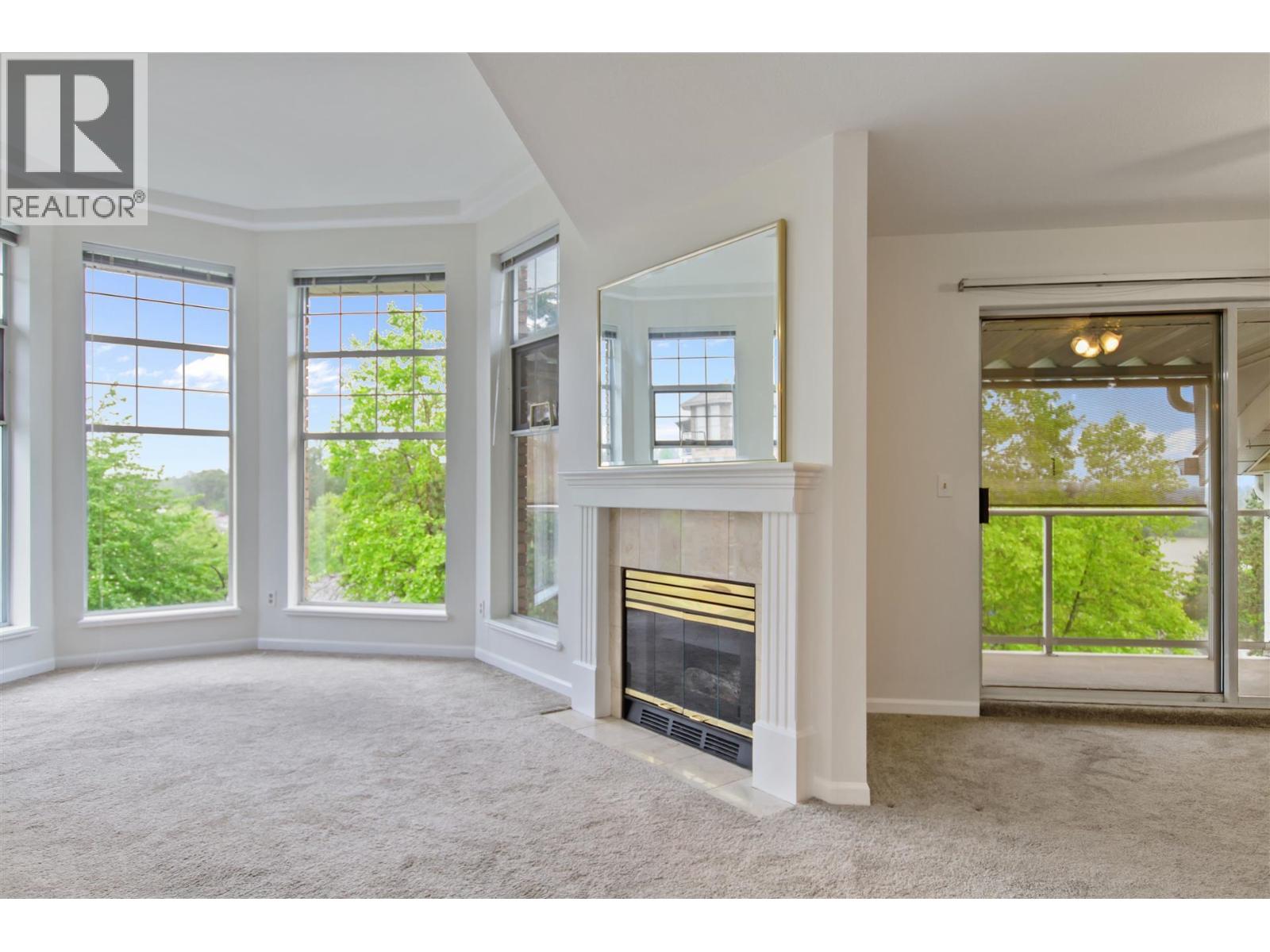 325 22611 116 Avenue, Maple Ridge, British Columbia  V2X 0W7 - Photo 3 - R3124982
