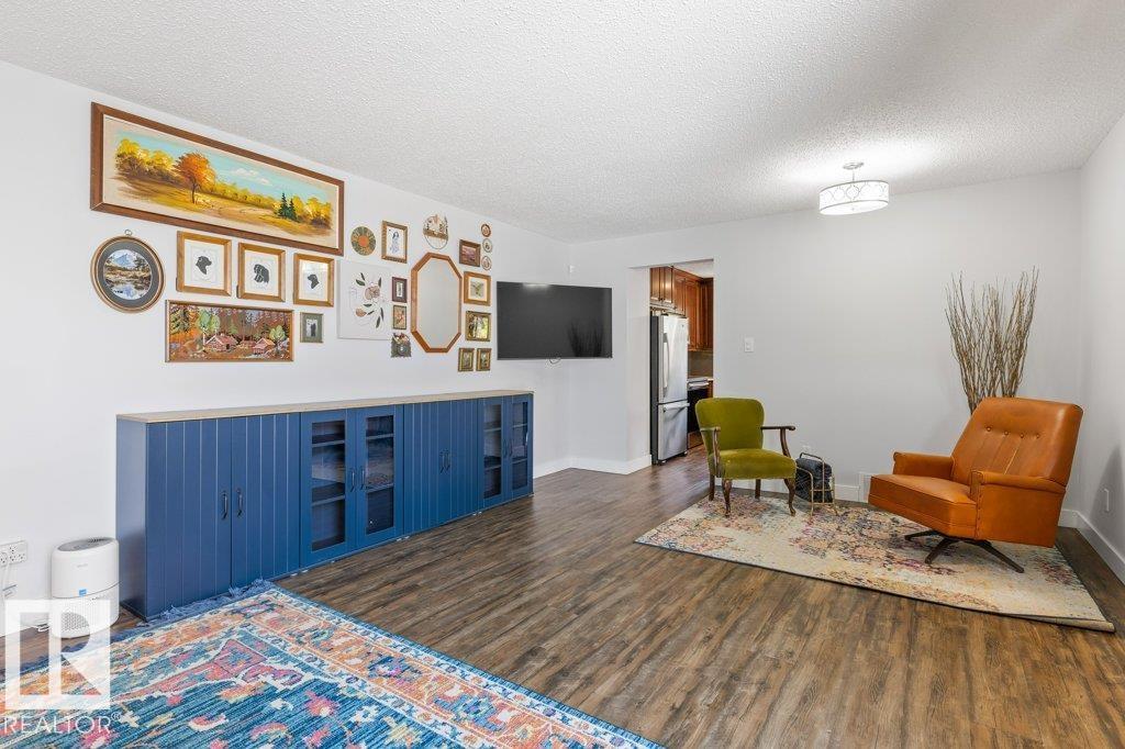 2937 130 Av Nw, Edmonton, Alberta  T5A 3M1 - Photo 2 - E4488619