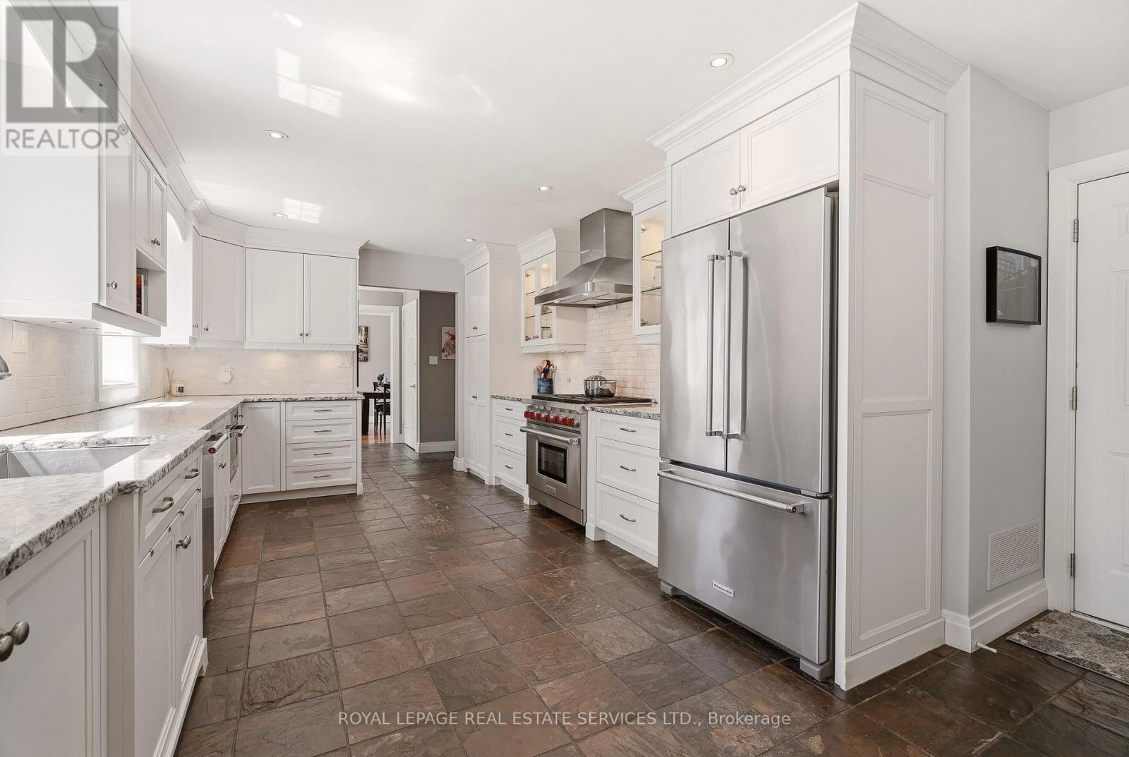 1264 Baldwin Drive, Oakville, Ontario  L6J 2W5 - Photo 10 - W13146058