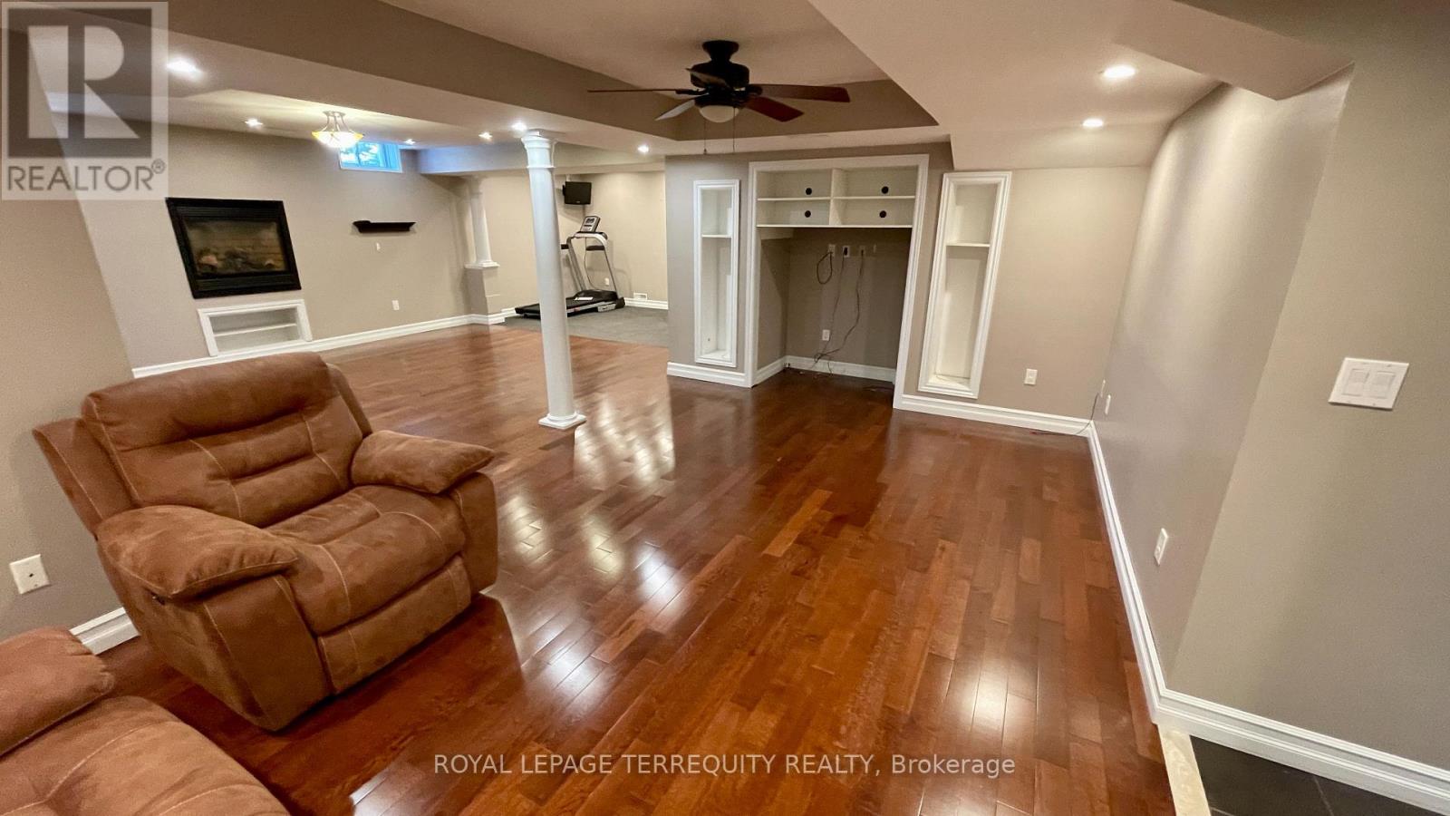 2114 Helmsley Avenue, Oakville, Ontario  L6M 4R5 - Photo 40 - W13146088