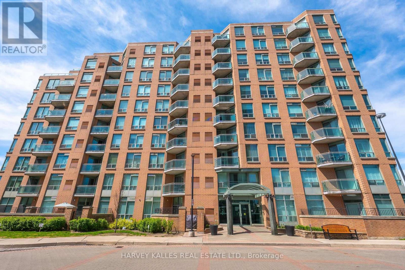 904 - 190 Manitoba Street, Toronto, Ontario M8Y 3Y8 - Photo 2 - W13146104