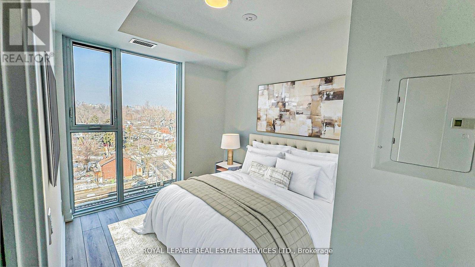 401 - 1660 Bloor Street W, Toronto, Ontario  M6P 0C6 - Photo 8 - W13146118