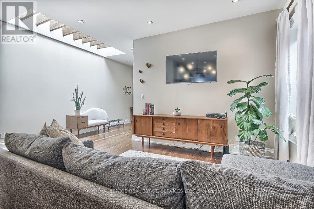 3047 Dundas Street W, Toronto, Ontario  M6P 1Z5 - Photo 27 - W13146124
