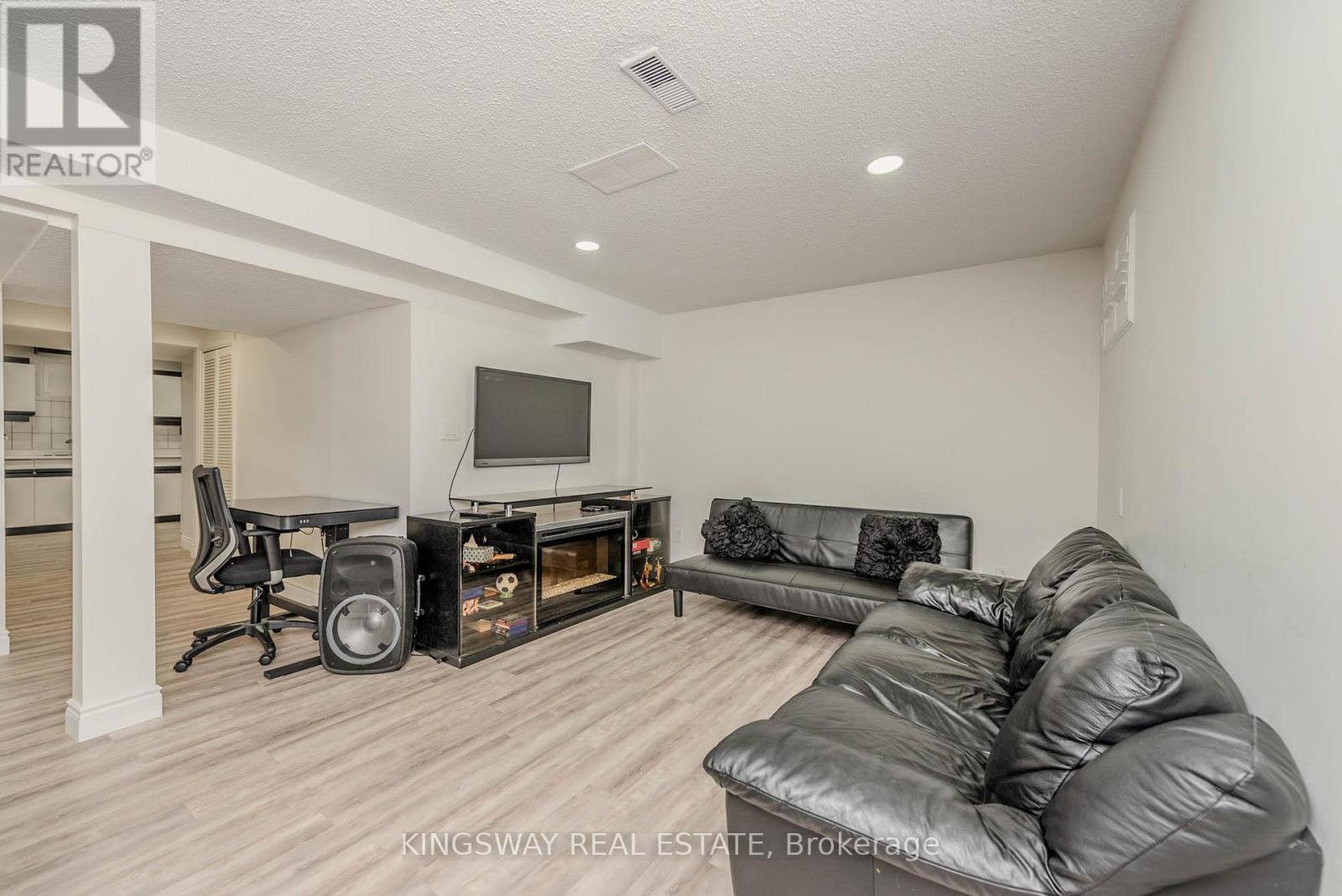 298 Forest Drive S, Vaughan, Ontario  L4L 3T5 - Photo 43 - N13146018