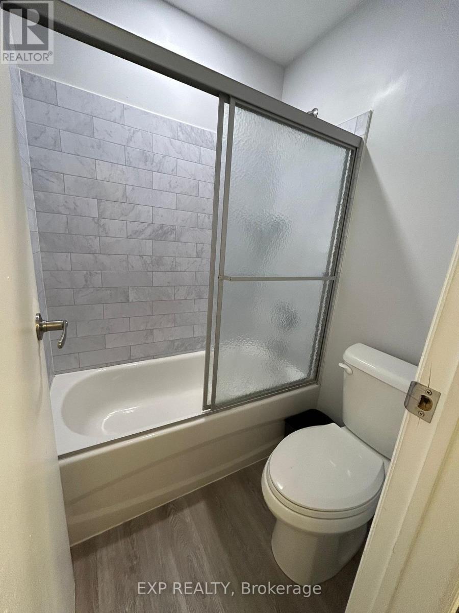 3 - 91 Westmount Road N, Waterloo, Ontario  N2L 2R7 - Photo 13 - X13145996