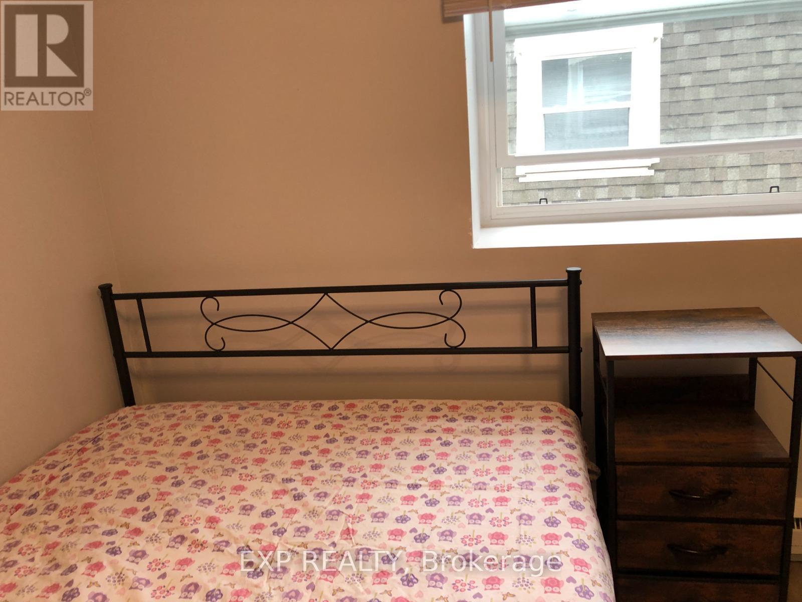 3 - 91 Westmount Road N, Waterloo, Ontario  N2L 2R7 - Photo 28 - X13145996