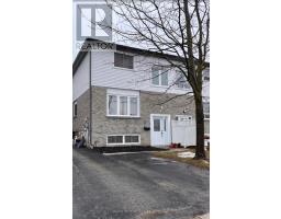 23 CARLTON ROAD, Barrie, Ontario