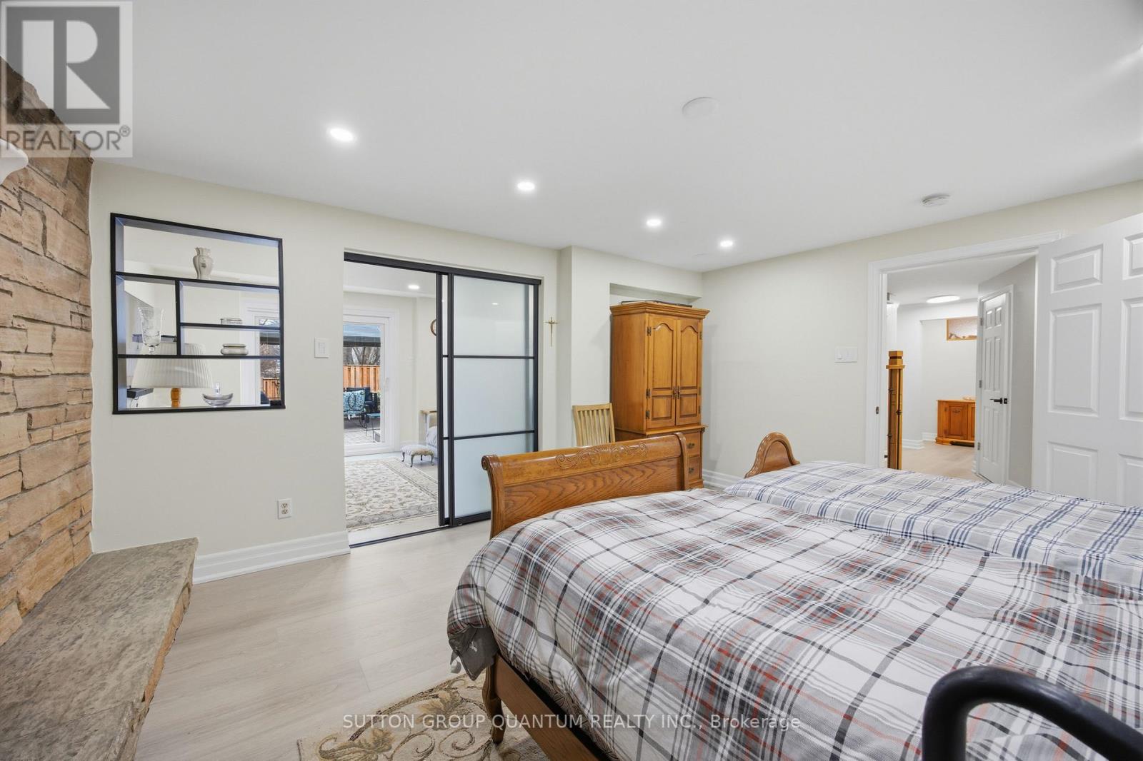 2509 King Forrest Drive, Mississauga, Ontario  L5K 2E5 - Photo 39 - W12991554