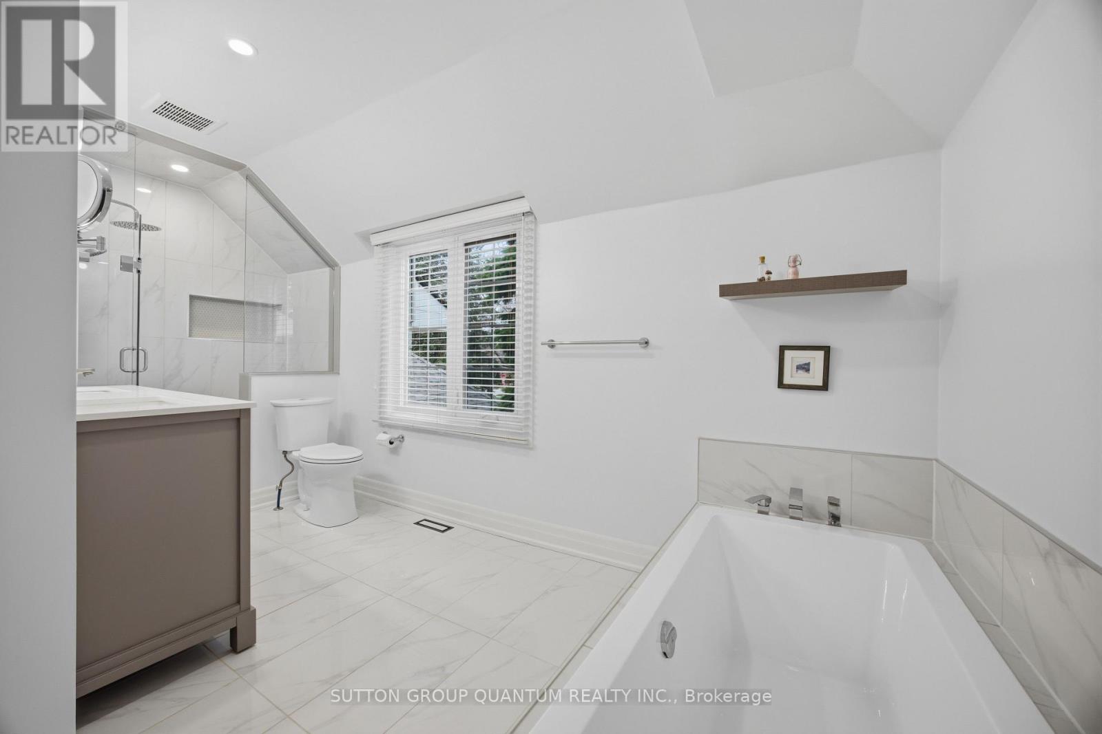 2509 King Forrest Drive, Mississauga, Ontario  L5K 2E5 - Photo 24 - W12991554