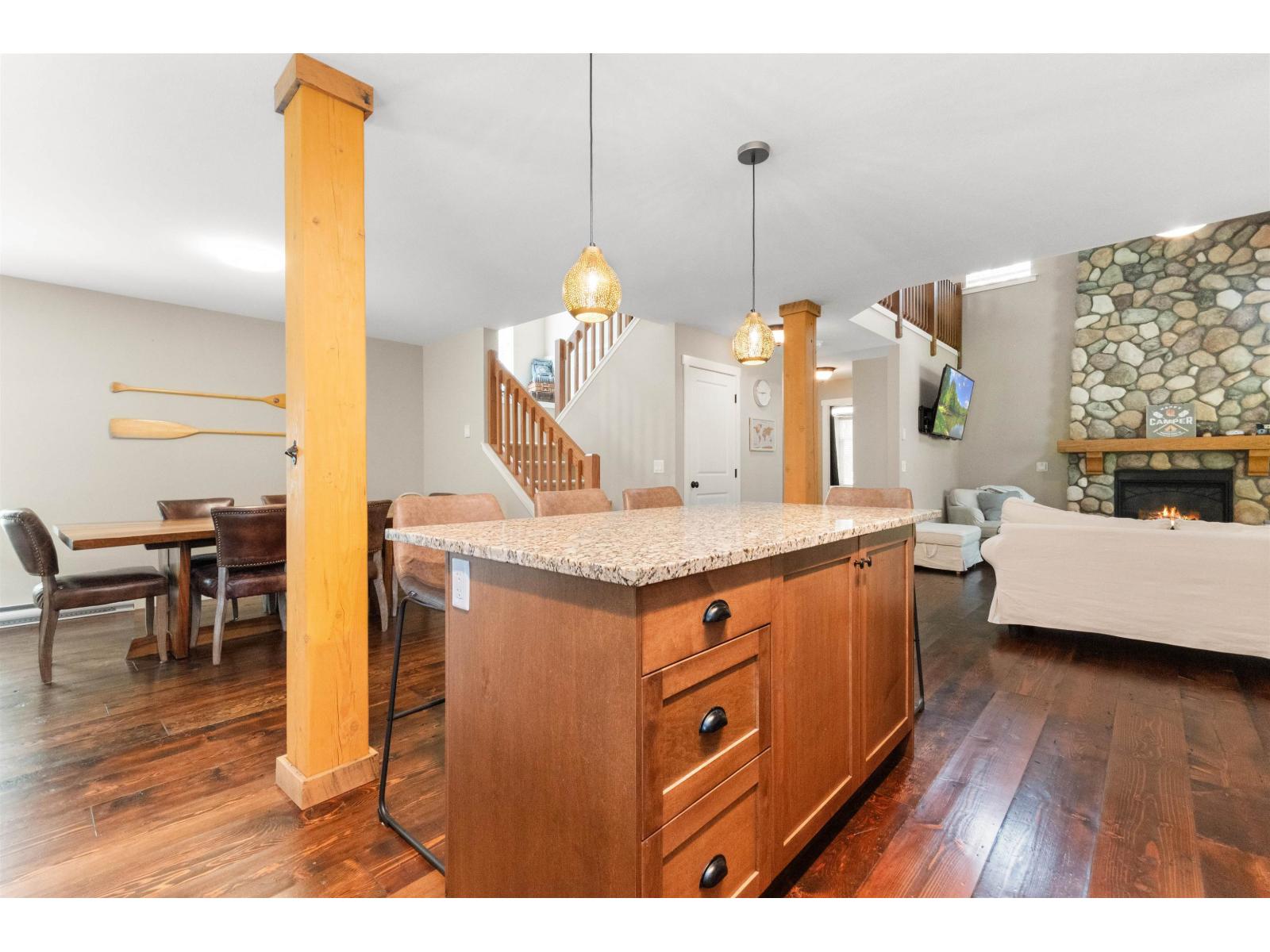 1730 Ravenwood Trail, Cultus Lake South, Lindell Beach, British Columbia  V2R 0E1 - Photo 10 - R3123960