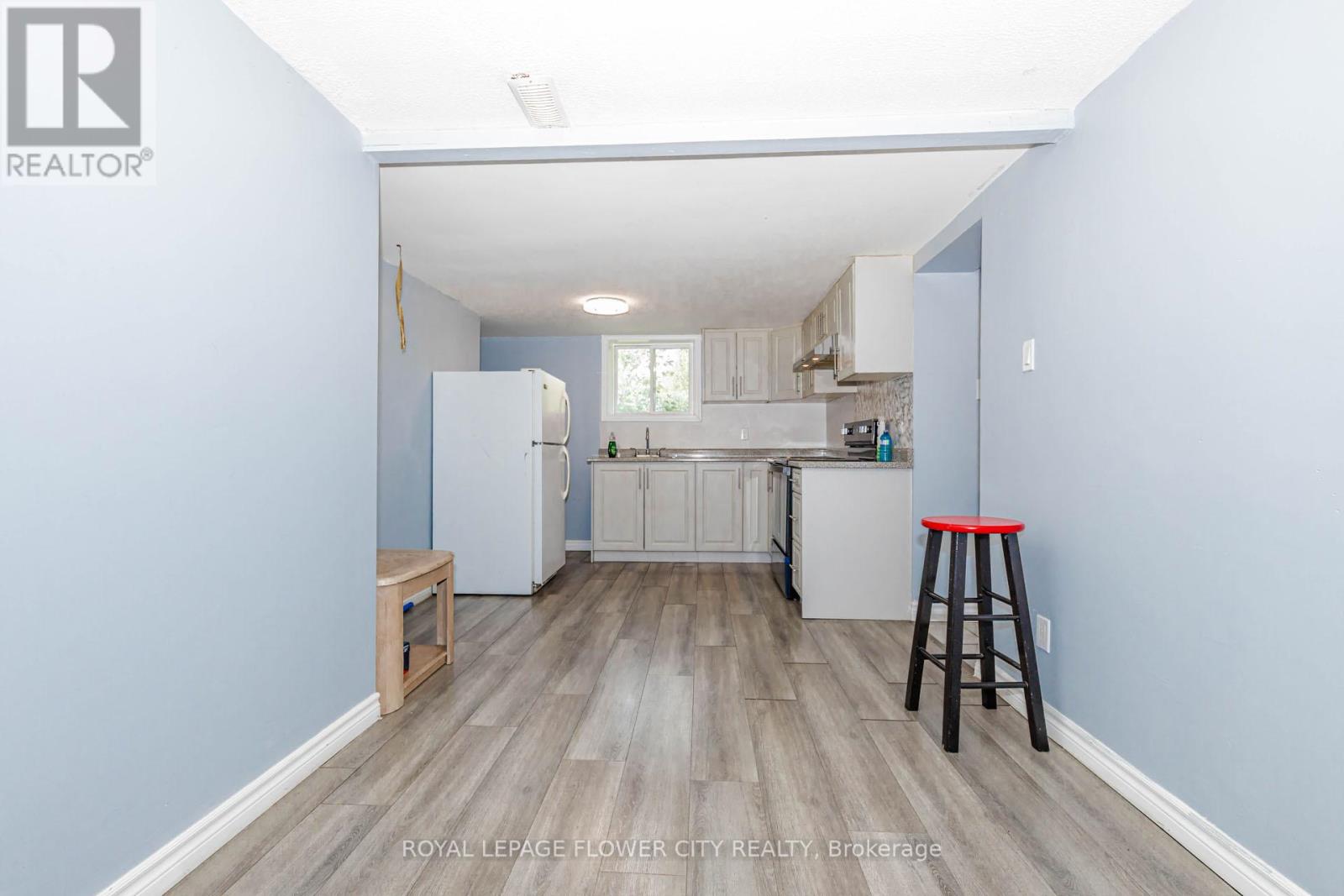 37 Warwick Road, Hamilton, Ontario L8E 1Y5 - Photo 34 - X13144006