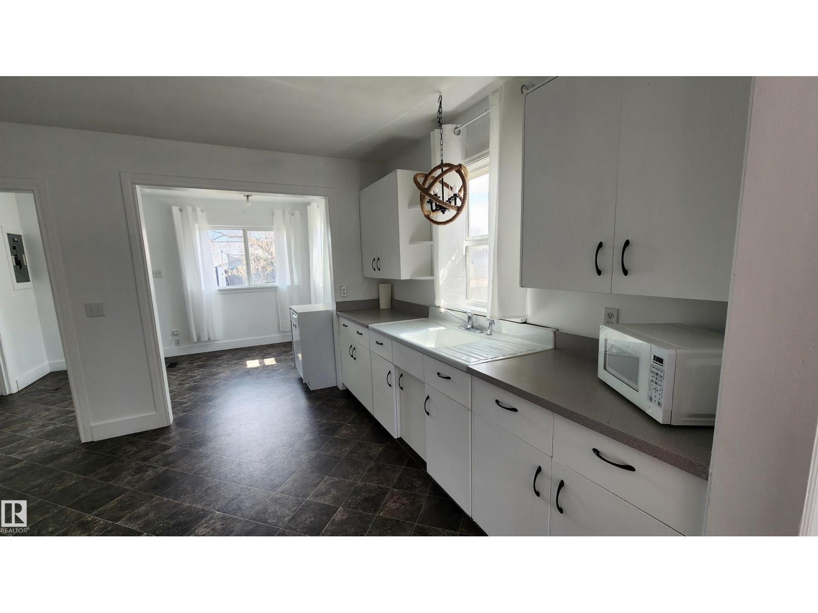 5017 51 St, Elk Point, Alberta  T0A 1A0 - Photo 14 - E4488621