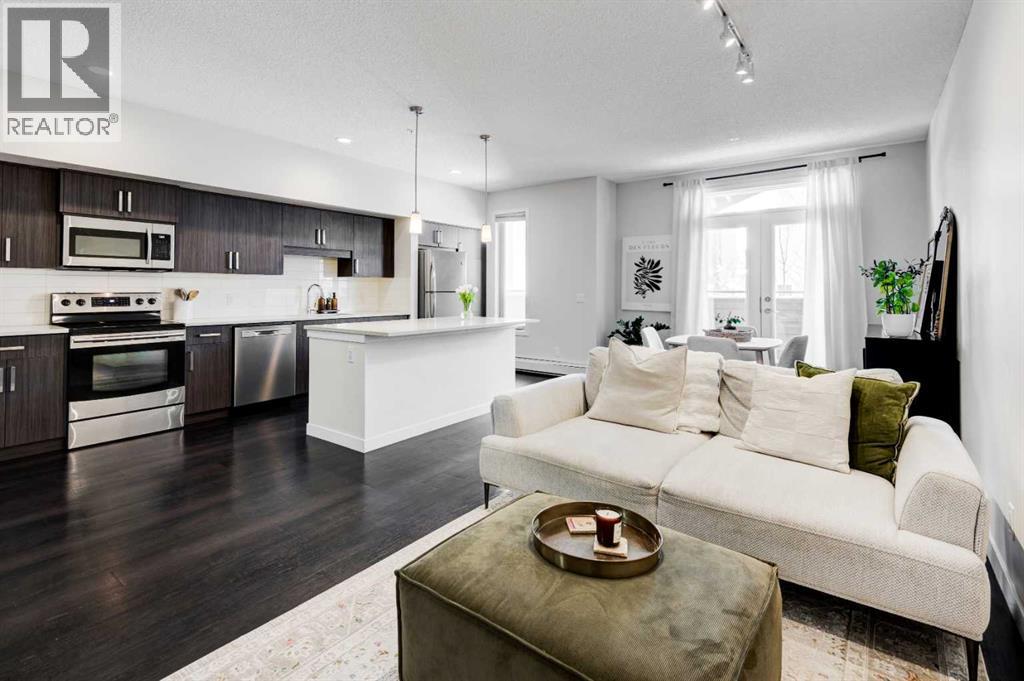 214, 7 Westpark Common SW, Calgary, Alberta