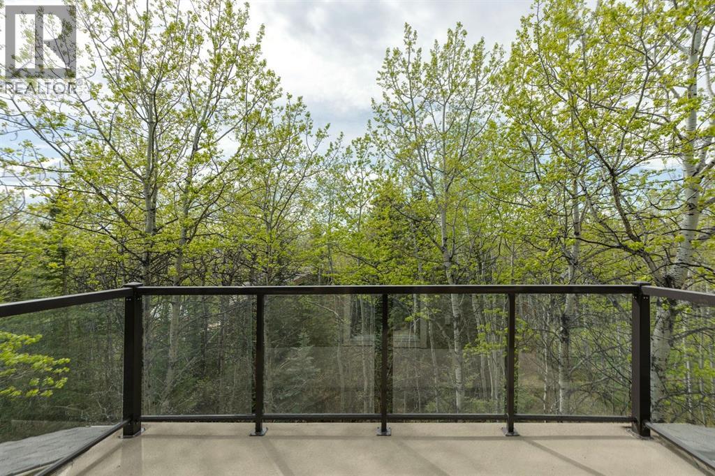 124 Posthill Drive SW, Calgary, Alberta  T3H 0J1 - Photo 29 - A2310908