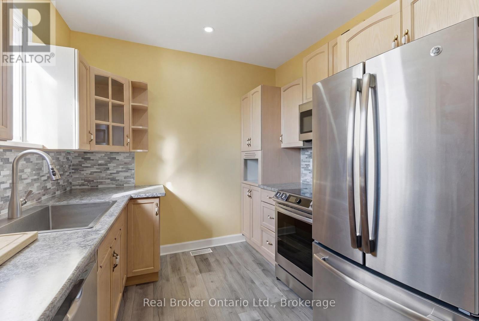 154 Niagara Falls Road, Thorold, Ontario  L2V 1H6 - Photo 16 - X13146298