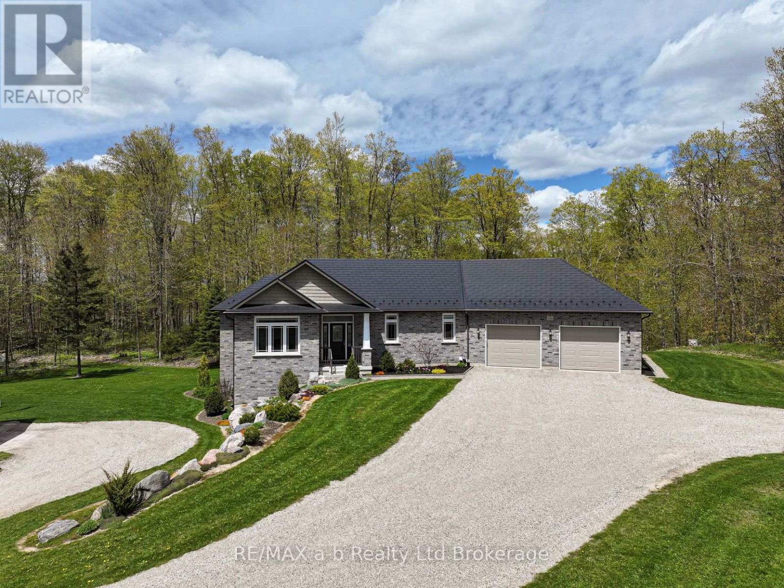 1840 Manser Road, Wellesley, Ontario N0B 2T0 - Photo 3 - X13146176