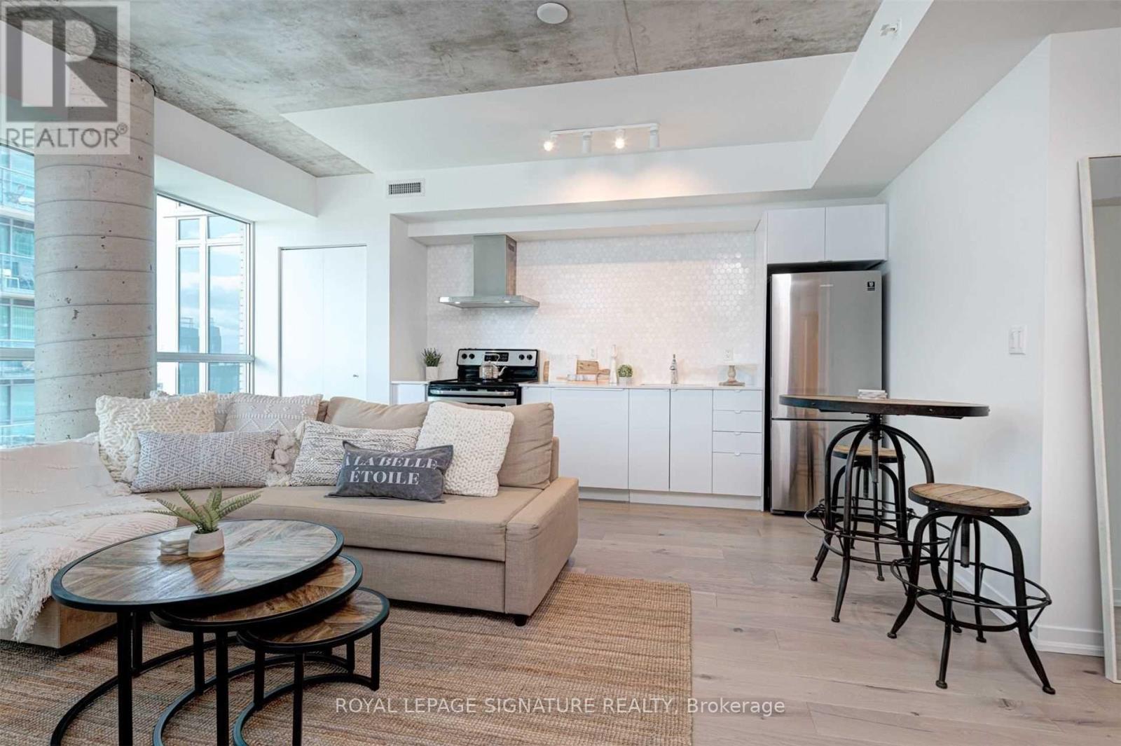 1010 - 69 Lynn Williams Street, Toronto, Ontario  M6K 3R7 - Photo 11 - C13128876