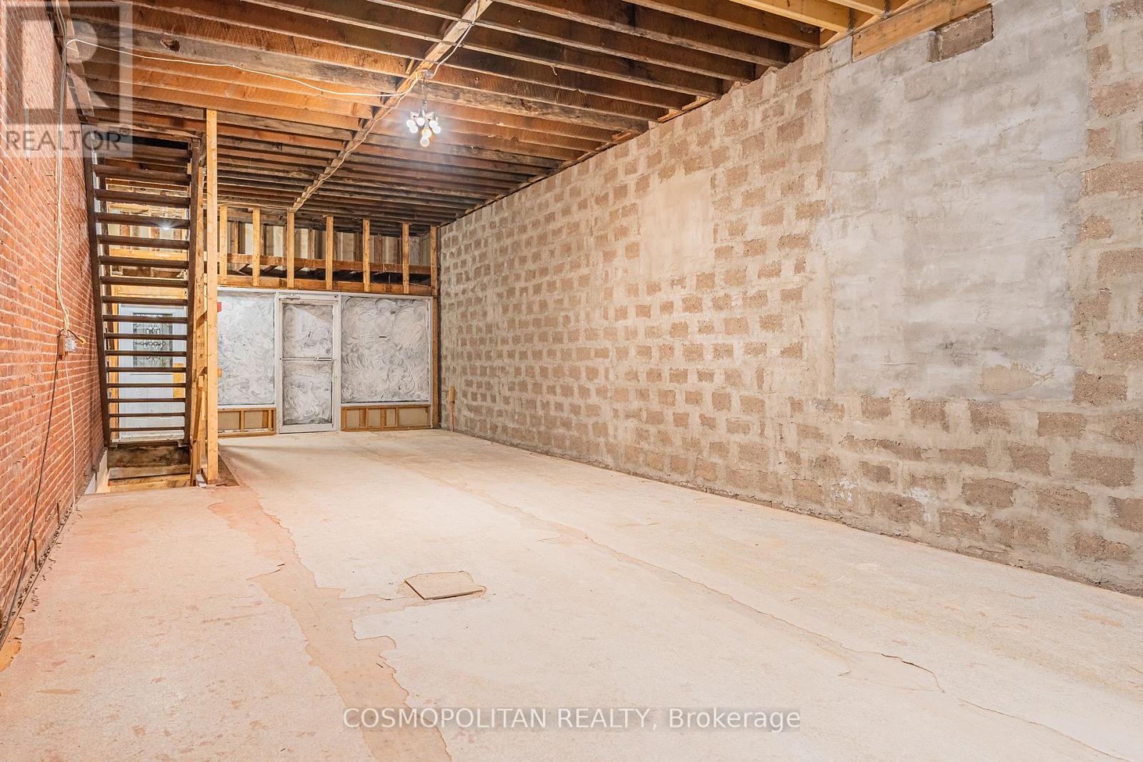 5936 Main Street, Niagara Falls, Ontario L2G 5Z8 - Photo 23 - X13146184