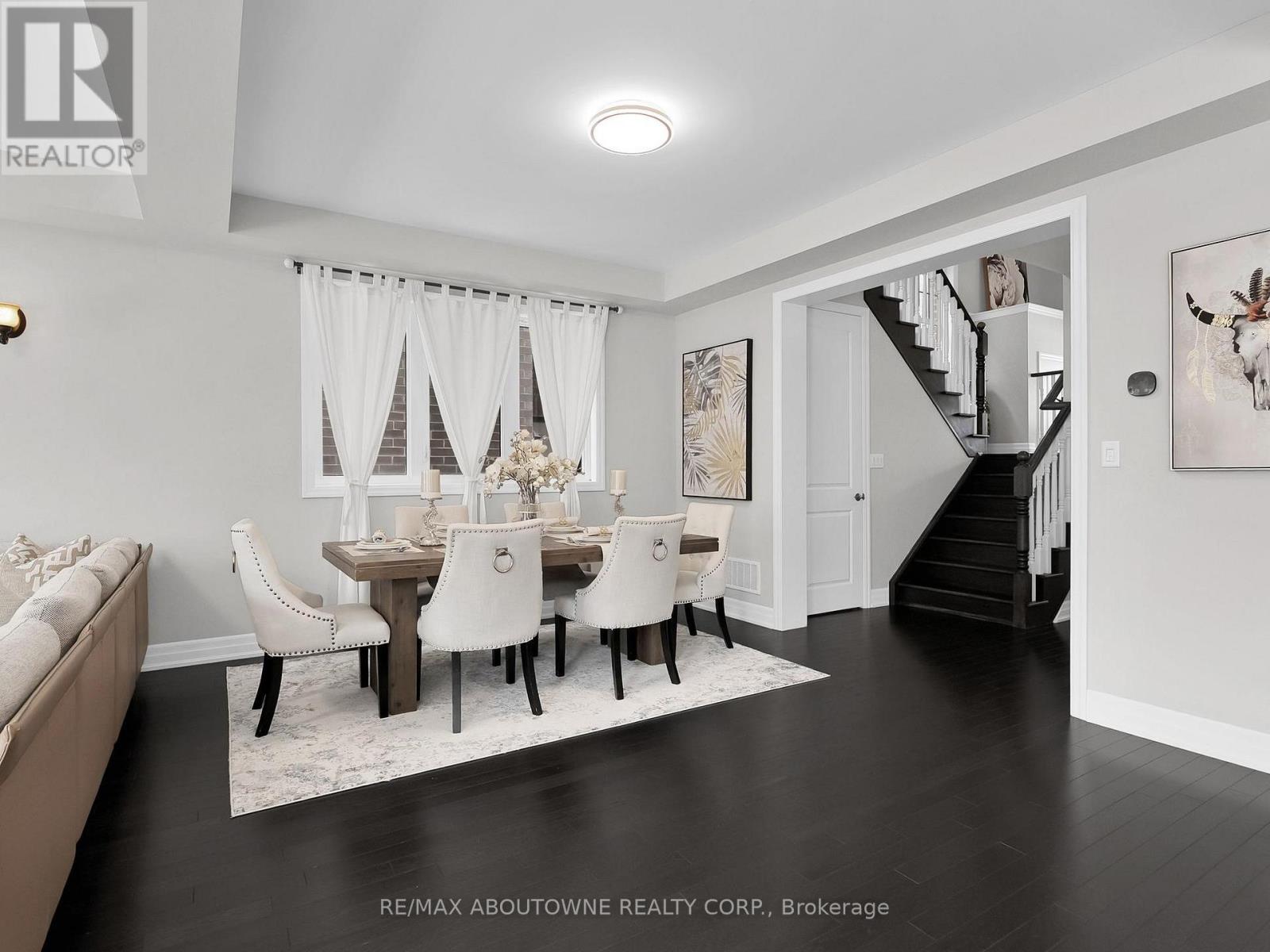 282 Bethpage Drive, Oakville, Ontario  L6M 5K9 - Photo 10 - W13051766