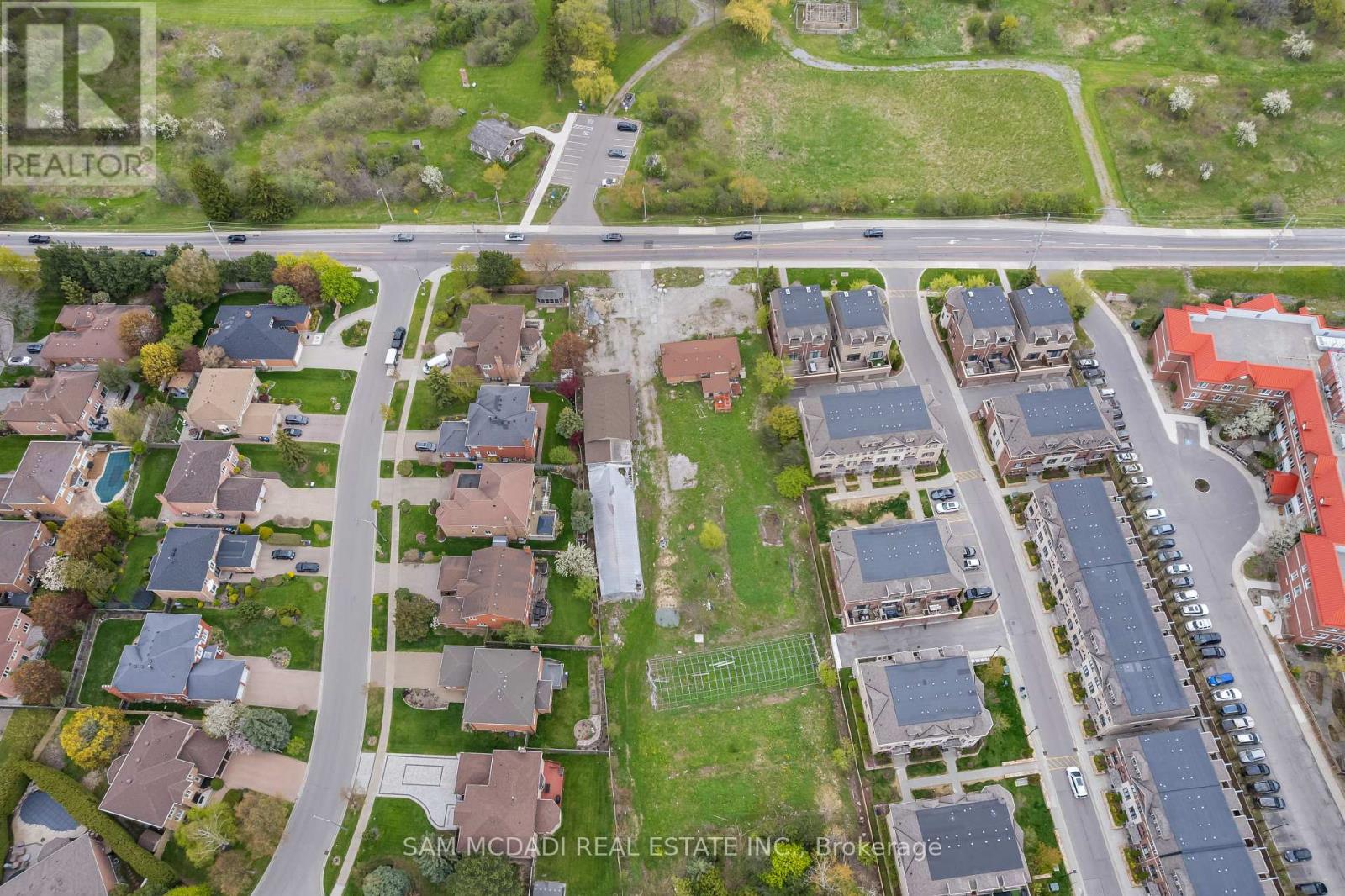 4410 Mississauga Road, Mississauga, Ontario  L5M 7C8 - Photo 11 - W13137318